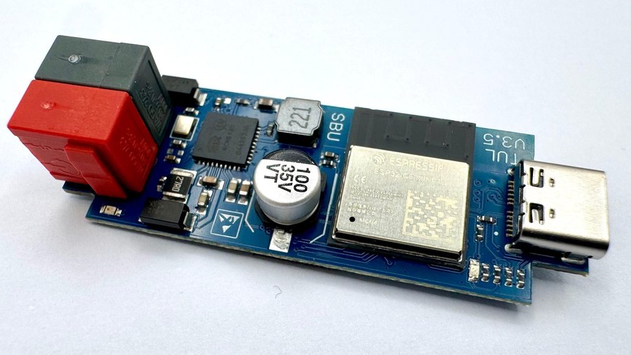 The ESP32-C6-MINI-1 module next to the USB-C receptacle; the KNX bus terminal sits at the opposite end